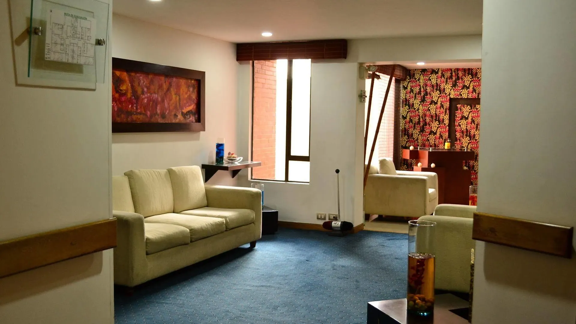 Hotel Eurolan 93 Bogotá 3*,